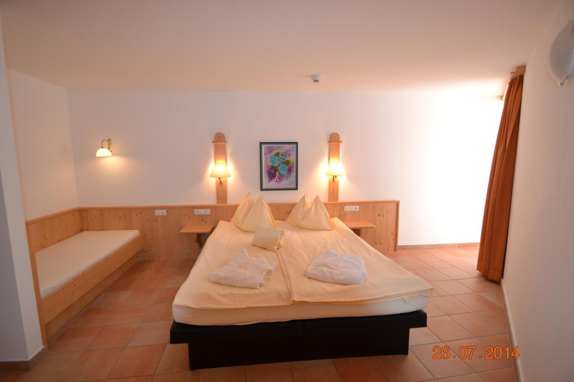 Appartement Hotel Sonneck Konigsleiten Room photo